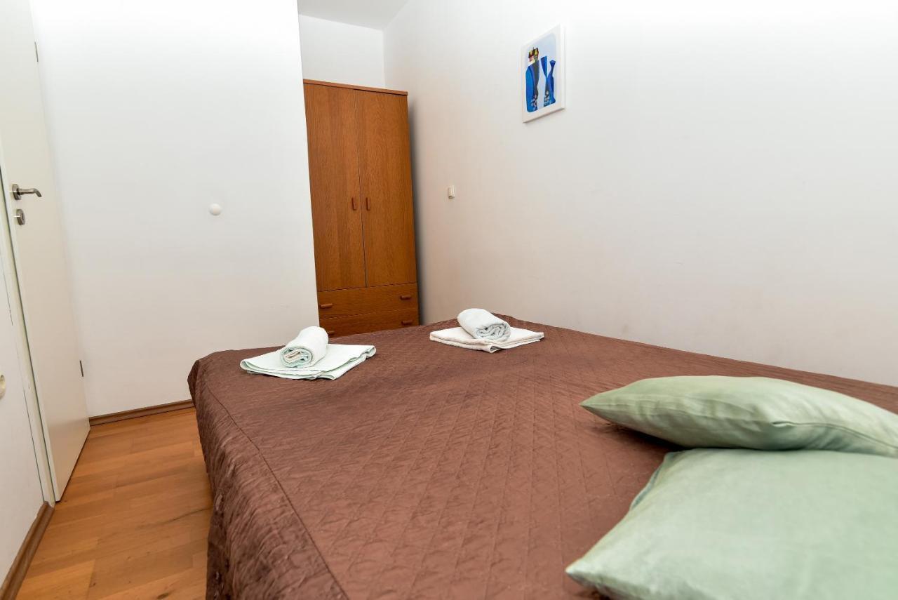 Nena Apartman Sukošan Kültér fotó