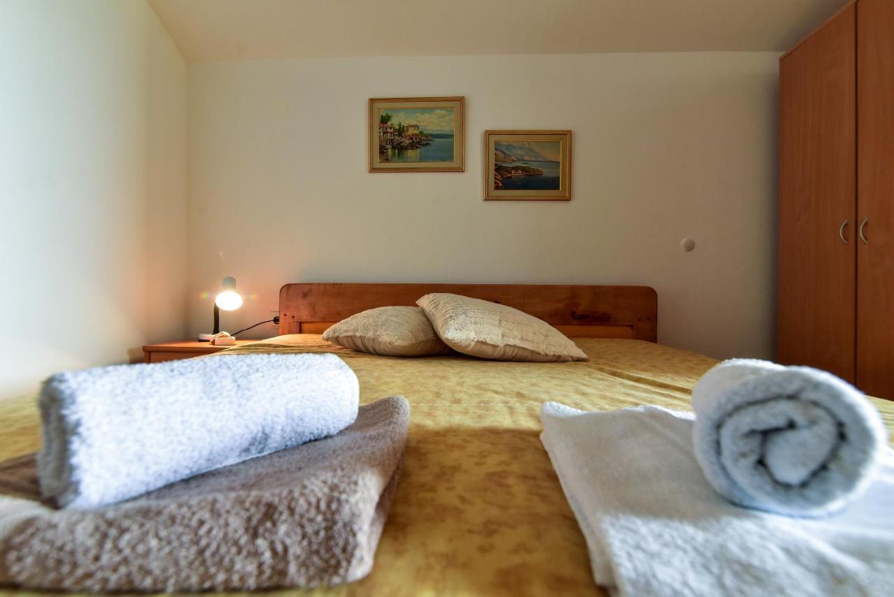 Nena Apartman Sukošan Kültér fotó